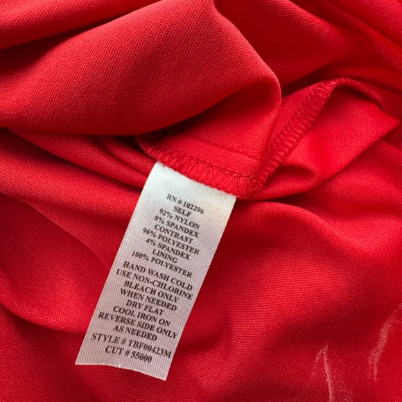 Connected Apparel Sheath Cocktail Dress 
Size 10 Red and Black Lace - Picture 4 of 6